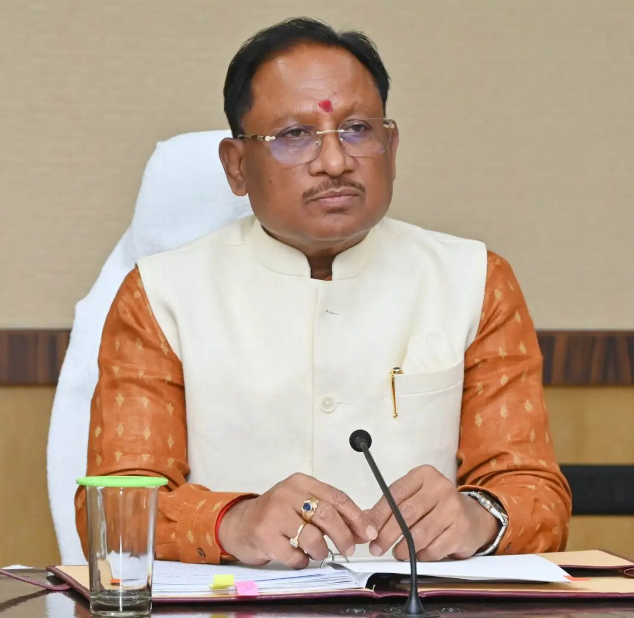 रायपुर : विशेष लेख : मुख्यमंत्री श्री विष्णुदेव साय : सरल, सादगी और संवेदनशीलता के साथ विकास यात्रा का सशक्त नेतृत्व