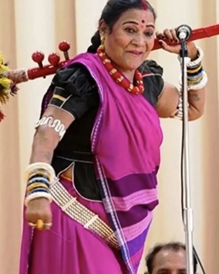 रायपुर : मुख्यमंत्री श्री विष्णुदेव साय ने पद्म विभूषण डॉ. तीजन बाई को विधानसभा में दी भावभीनी श्रद्धांजलि