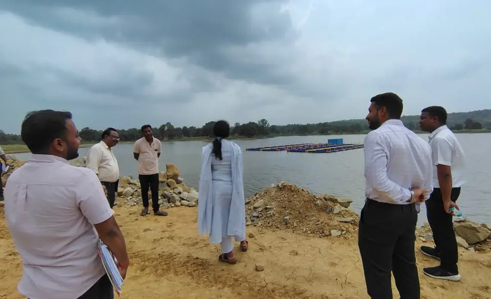 नागपुर की झुरा जलाशय का कलेक्टर ने किया औचक निरीक्षण, सिंचाई सुविधाओं के विस्तार और गुणवत्तापूर्ण निर्माण पर दिया जोर,