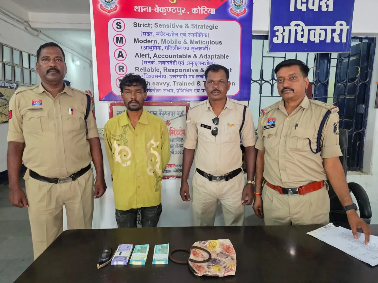 सूने मकान में चोरी का खुलासा, बैकुंठपुर पुलिस ने आरोपी को किया गिरफ्तार,