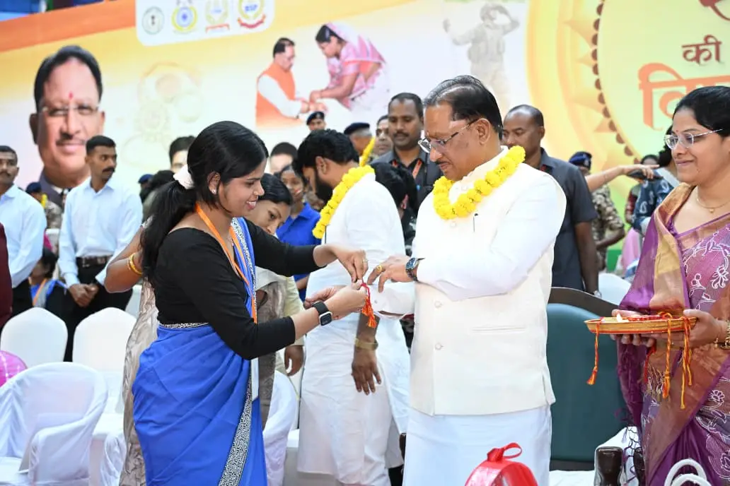 नक्सलवाद के अंत से बहनों को मिला सुरक्षा और विश्वास का सबसे बड़ा उपहार : मुख्यमंत्री श्री विष्णुदेव साय,