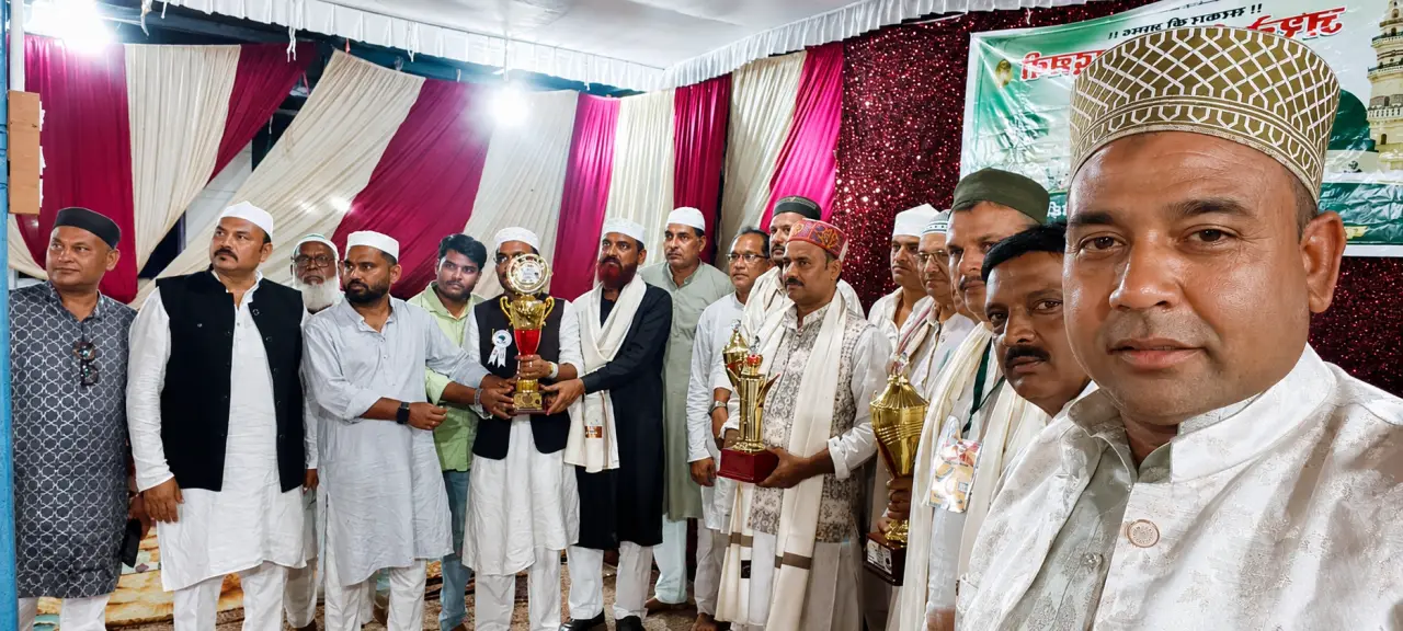 शिक्षा और समाजसेवा में मिसाल बने लोगों का फातिमा शेख फाउंडेशन ने किया सम्मान।