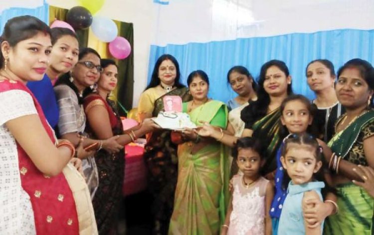 पीएचसी में मनाया अंतरराष्ट्रीय नर्स दिवस