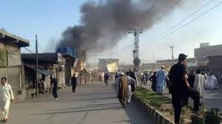 पाकिस्तान में 30 एकड़ ज़मीन को लेकर सांप्रदायिक हिंसा, 43 लोगों की मौत