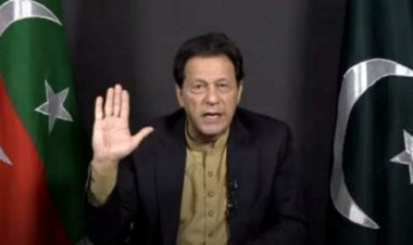 लाहौर में इमरान खान की पार्टी के वरिष्ठ नेता की गोली मारकर हत्या