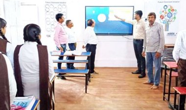 सरस्वती स्कूल का निरीक्षण करने पहुंचे संयुक्त कलेक्टर