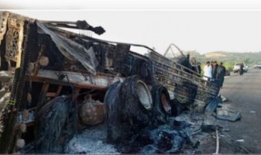 पाकिस्तान के बलूचिस्तान में आतंकी हमलों में 70 से ज़्यादा की मौत