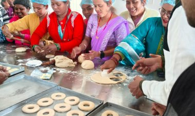एनआईएफटीईएम ने दिया मोटे अनाज से बेकरी उत्पाद निर्माण का जशपुर में प्रशिक्षण,
