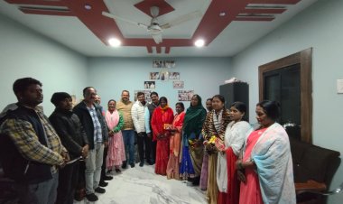 मितानिन दिवस के अवसर पर वार्ड क्रमांक-34 के पार्षद राहुल भाई पटेल ने मितानिन बहनों को किया सम्मानित