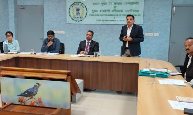 रायपुर : छत्तीसगढ़ में वन भैंसा संरक्षण एवं स्थानांतरण पर उच्च स्तरीय बैठक
