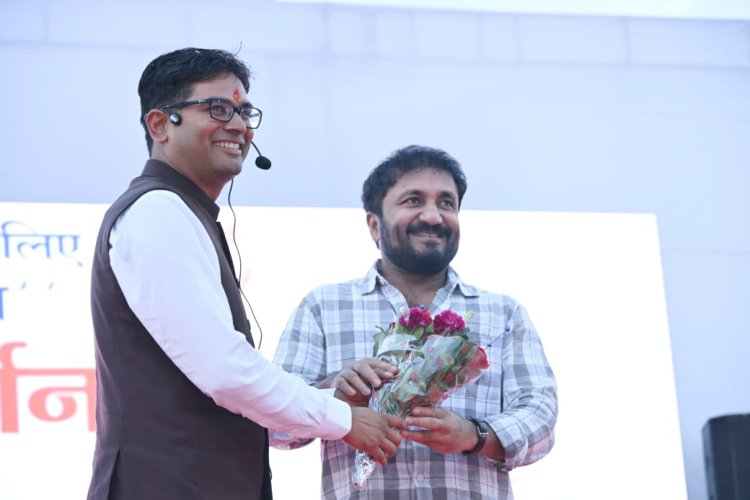 रायपुर : देश के ख्यातिप्राप्त मोटिवेशनल स्पीकर एवं कैरियर गुरु आनंद कुमार देंगे युवाओं को सफलता का मंत्र