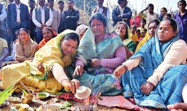 रायपुर : मंत्री श्रीमती लक्ष्मी राजवाड़े ने मुख्यमंत्री ग्राम गौरव पथ योजना के तहत 157 लाख से अधिक के विकास कार्यों का किया भूमि पूजन,,,