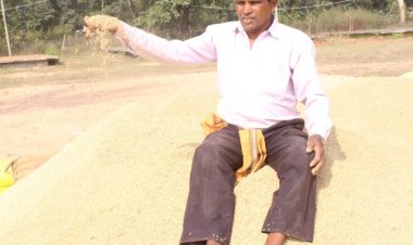 धान बिक्री से मिले पैसों से किसान जगतराम चौहान करेंगे बेटे की शादी