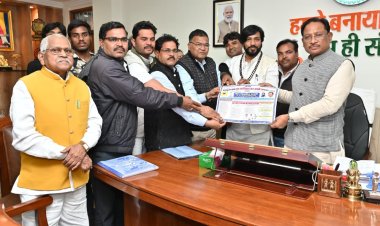 रायपुर : मुख्यमंत्री विष्णुदेव साय से सतनामी विकास परिषद के प्रतिनिधिमंडल ने की सौजन्य भेंट,,,      