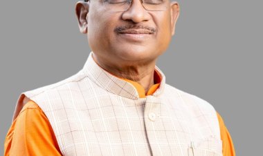 छत्तीसगढ़ बना भारत का ग्रोथ इंजन - छगन लोन्हारे उप संचालक (जनसंपर्क),