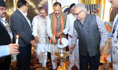 रायपुर : स्वास्थ्य मंत्री श्याम बिहारी जायसवाल ने द्वितीय नेशनल होम्योपैथिक सेमिनार का किया शुभारंभ,,,