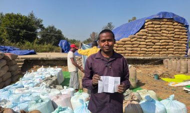 धान उपार्जन केन्द्रों की पारदर्शी व्यवस्था से किसानों को मिल रही सुविधा, किसान पिंकू कुजूर ने की धान खरीदी व्यवस्था की सराहना    