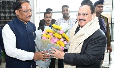 मुख्यमंत्री विष्णुदेव साय ने केंद्रीय स्वास्थ्य एवं परिवार कल्याण मंत्री श्री जे पी नड्डा का किया आत्मीय स्वागत  