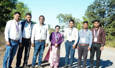 जशपुर: शासन की योजनाओं को जन-जन तक पहुँचाने में जनसंपर्क अधिकारी नूतन सिदार एवं टीम की भूमिका सराहनीय