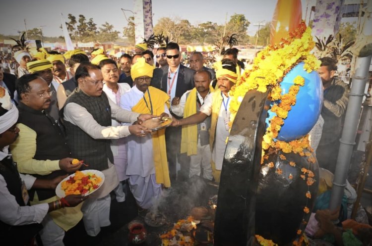 राष्ट्र व समाज के नव निर्माण में आदिवासी समाज के अमर शहीदों एवं महापुरूषों का अद्वितीय योगदान: मुख्यमंत्री साय,,,