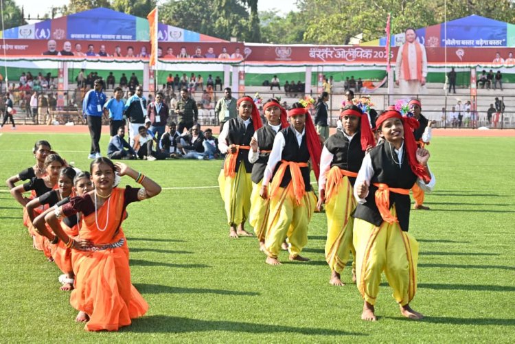 आपका मुख्यमंत्री आपके समाज के बीच का है, आपका भाई है....आप आगे बढ़ें, सरकार हर कदम पर आपके साथ खड़ी है - मुख्यमंत्री साय        