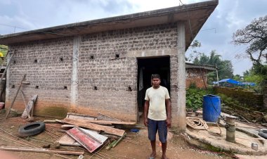 जशपुरनगर : प्रधानमंत्री आवास योजना से आर्थिक रूप से कमजोर परिवार को मिला पक्का घर  