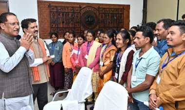 बस्तर अंचल का सर्वांगीण विकास सुनिश्चित करने के लिए सरकार प्रतिबद्ध : मुख्यमंत्री विष्णु देव साय  