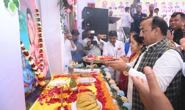 उप मुख्यमंत्री अरुण साव जिला एवं तहसील साहू संघ के शपथ ग्रहण समारोह में हुए शामिल