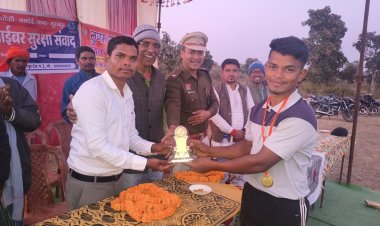 सड़क सुरक्षा सप्ताह के समापन के अवसर पर पुलिस ने बसदेई चौकी में किया कई खेल प्रतियोगिताओं का आयोजन, विजेता खिलाड़ियों को किया गया पुरस्कृत,,,