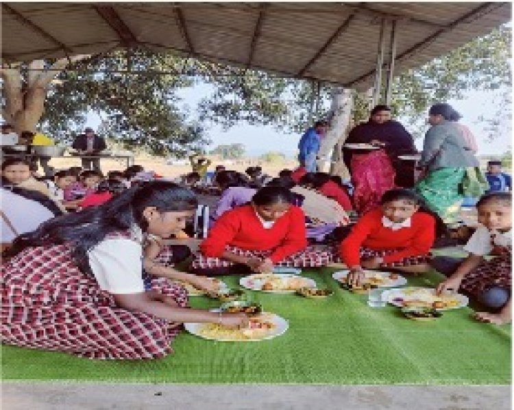 दिव्यांग बच्चो का कराया गया शैक्षणिक भ्रमण एवं वनभोज,शैक्षणिक भ्रमण से बच्चे हुए आनंदित  