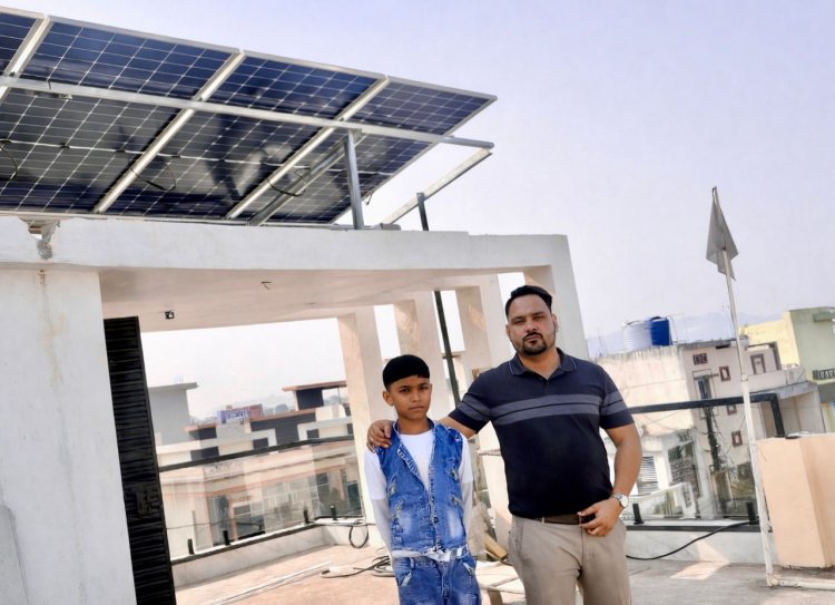 पीएम सूर्यघर योजना से दीपक पटेल को मिली मुफ्त बिजली