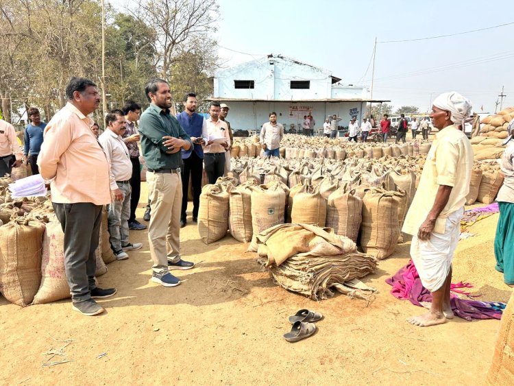धमतरी : धान उपार्जन में पारदर्शिता और तत्परता, कलेक्टर के निरीक्षण से व्यवस्थाएं सुदृढ़