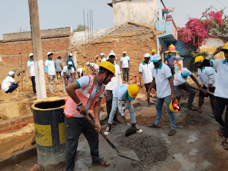 दुर्ग : आवास निर्माण की गुणवत्ता और आत्मनिर्भरता की दिशा में पहल, जिले में मनरेगा मजदूरों को राजमिस्त्री प्रशिक्षण