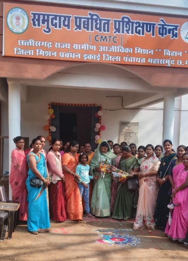 'समृद्ध दीदी से समृद्ध राष्ट्र' गणतंत्र दिवस अभिनंदन समारोह में छत्तीसगढ़ की 6 दीदियां भी हुईं शामिल