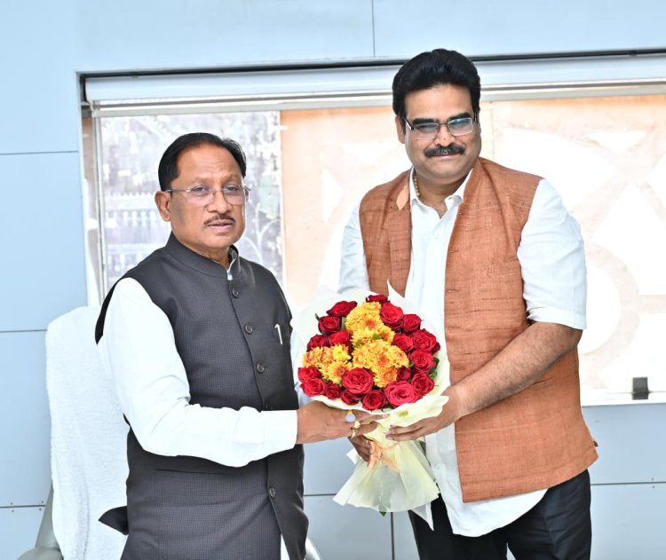 : मुख्यमंत्री विष्णु देव साय से आंध्र प्रदेश सरकार के प्रतिनिधिमंडल ने की सौजन्य भेंट