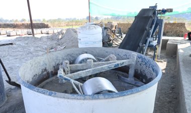 डस्टबिन से उद्योग तक- अंजना उरांव की आत्मनिर्भरता की उड़ान  