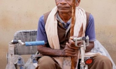 ग्राम मालखरौदा निवासी गोविंद राम टंडन को मिली निःशुल्क मोटराइज्ड ट्राइसायकल