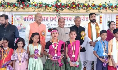 गुरुकुल परंपरा एवं नैतिक शिक्षा के समन्वय पर बल: रूपनारायण सिन्हा