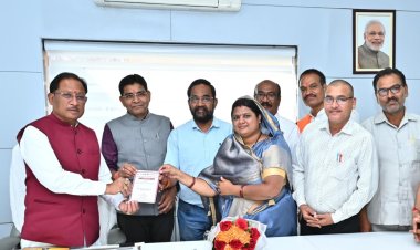 मुख्यमंत्री साय से छत्तीसगढ़ मनवा कुर्मी क्षत्रिय समाज के प्रतिनिधिमंडल ने की सौजन्य मुलाकात, 80 वॉ महा- अधिवेशन का दिया न्यौता  