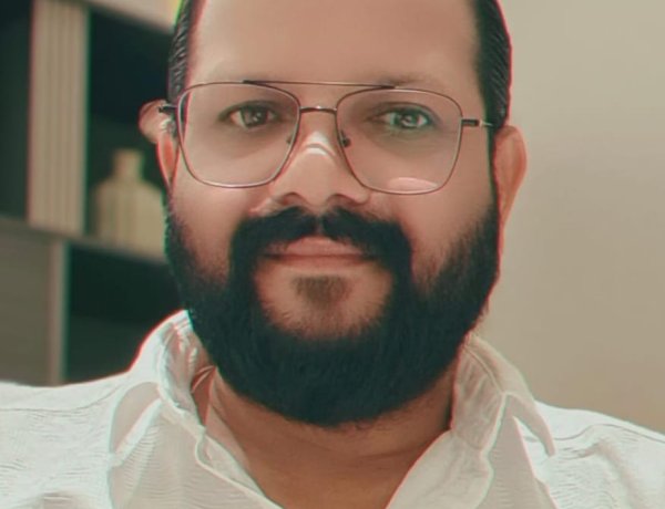 परीक्षा बोझ नहीं, अवसर है; अंक नहीं, सीख ही असली सफलता है,परीक्षाएँ नहीं, सीखना है जीवन का लक्ष्य,,,