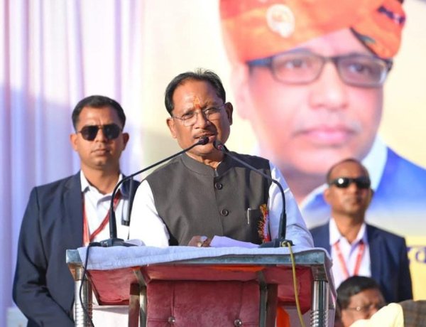 मजबूत समाज के निर्माण से ही समृद्ध और सशक्त राष्ट्र का निर्माण संभव : मुख्यमंत्री विष्णुदेव साय