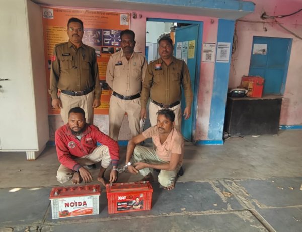 ट्रक से बैटरी चोरी का खुलासा — जूटमिल पुलिस ने 24 घंटे में 2 आरोपी गिरफ्तार, चोरी की दो बैटरी बरामद