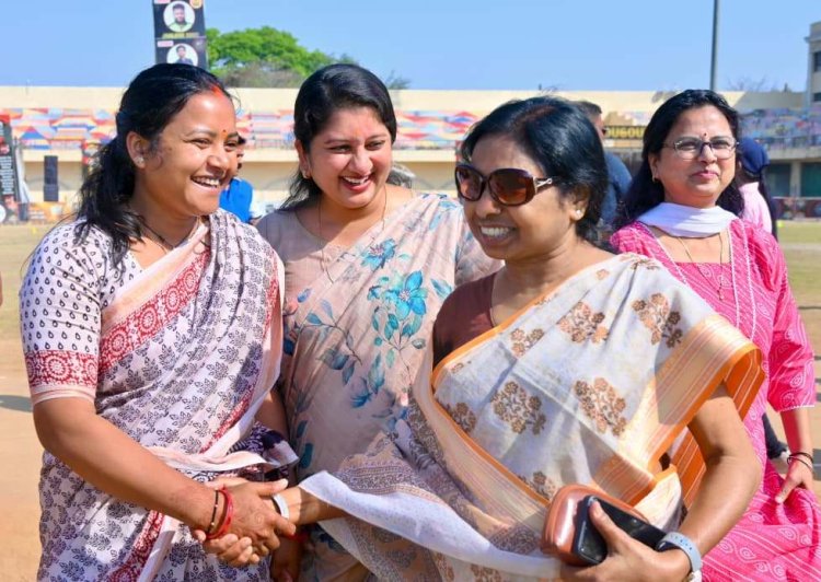 खेल मड़ई से स्वस्थ और सशक्त समाज का निर्माण संभव - मंत्री श्रीमती लक्ष्मी राजवाड़े  