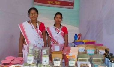 जशप्योर स्टॉल को मिली सराहना, महुआ को सुपरफूड के रूप में मिली नई पहचान  