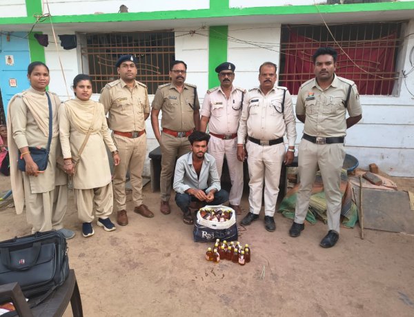 बलौदाबाजार : संयुक्त टीम ने 10 हजार रुपए से अधिक की देशी मदिरा किया जब्त