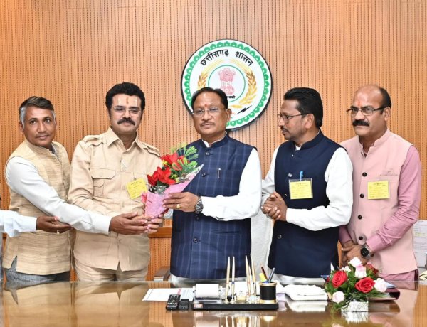 इंद्रावती नदी पर बैराज की स्वीकृति पर जगदलपुर नगर निगम के प्रतिनिधिमंडल ने मुख्यमंत्री का जताया आभार