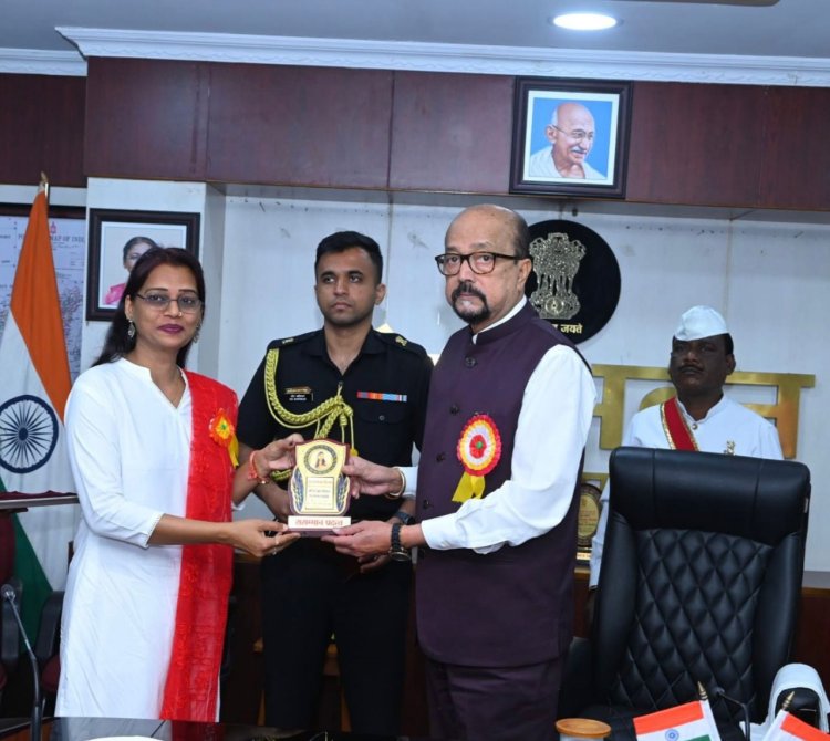 धमतरी : अंतर्राष्ट्रीय महिला दिवस विशेष : ब्रेल पुस्तकें और 3000 से अधिक ऑडियो बुक्स: दिव्यांग महिलाओं के सशक्तिकरण की प्रेरक पहल