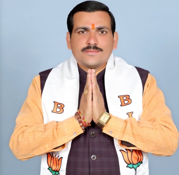 मंडल महामंत्री धर्मेंद्र त्रिपाठी की मांग पर हल्दीबाड़ी के ईटा भट्ठा दफाई में  पेयजल की सप्लाई हेतु पाइप लाइन के विस्तार के लिए 19.75 लाख की राशि स्वीकृत,  