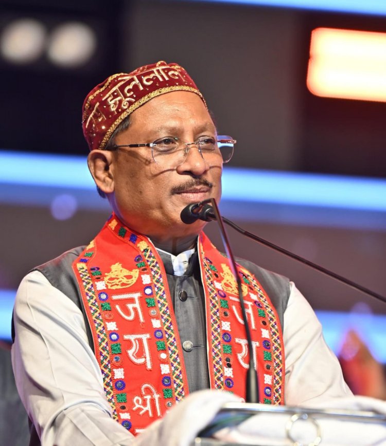 मुख्यमंत्री विष्णु देव साय छत्तीसगढ़ सिंधी सेवा महापंचायत द्वारा आयोजित ‘चन्ड्र जी रात, सिंधिन जो मेलो – आनंद मेलो’ में हुए शामिल  