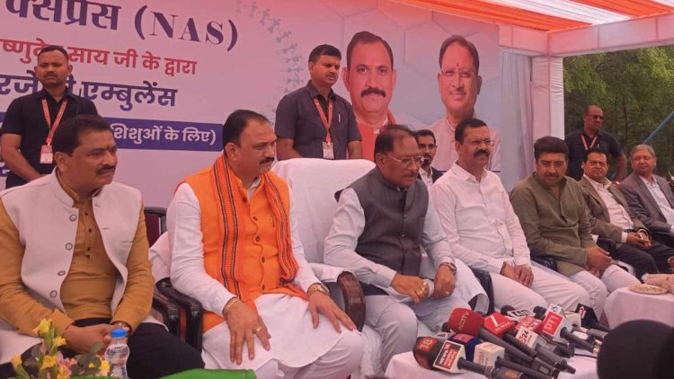 अब शहरी क्षेत्र में 15 मिनट में तो ग्रामीण क्षेत्रों में 30 मिनट में मिलेगी एंबुलेंस सेवा, मुख्यमंत्री साय ने 108 संजीवनी एक्सप्रेस की 375 नई एम्बुलेंस का किया लोकार्पण